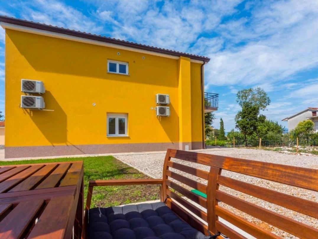 Apartamento Adriatico Omišalj Exterior foto